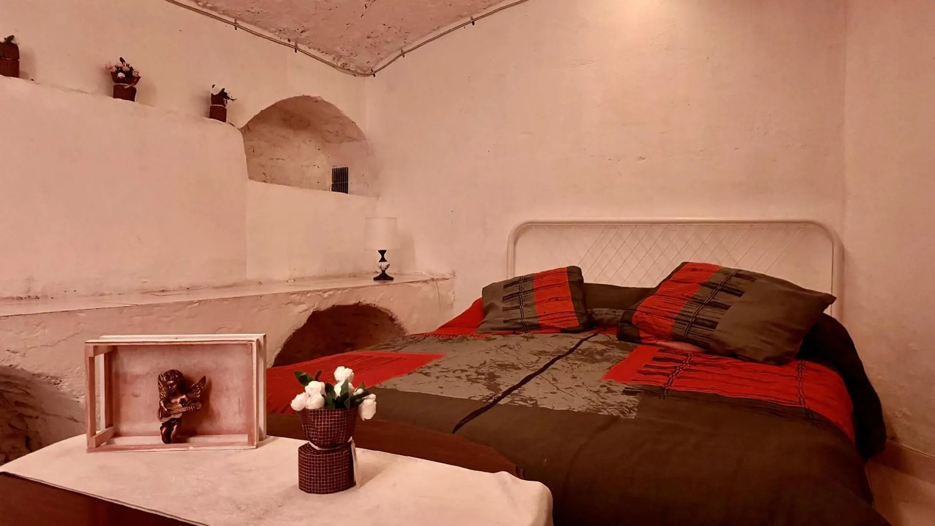 Il Segreto Di Via Laura - House In Florence Apartment
