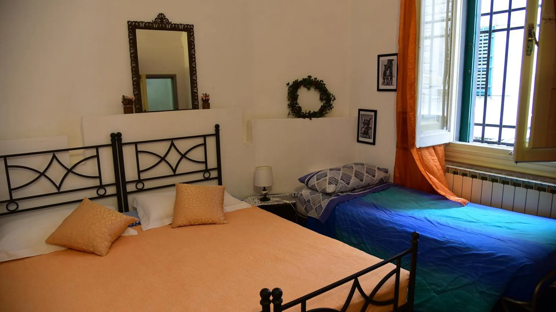 Il Segreto Di Via Laura - House In Florence Apartment