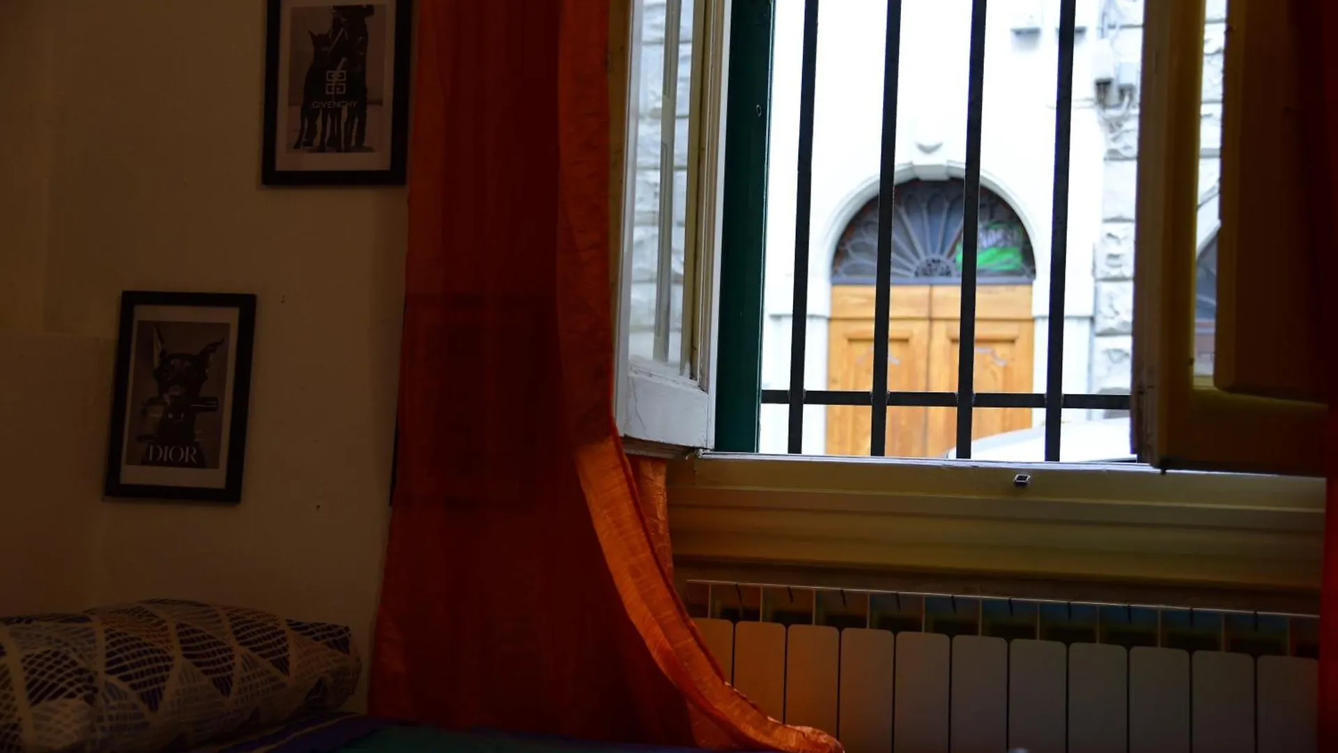 Il Segreto Di Via Laura - House In Florence Apartment