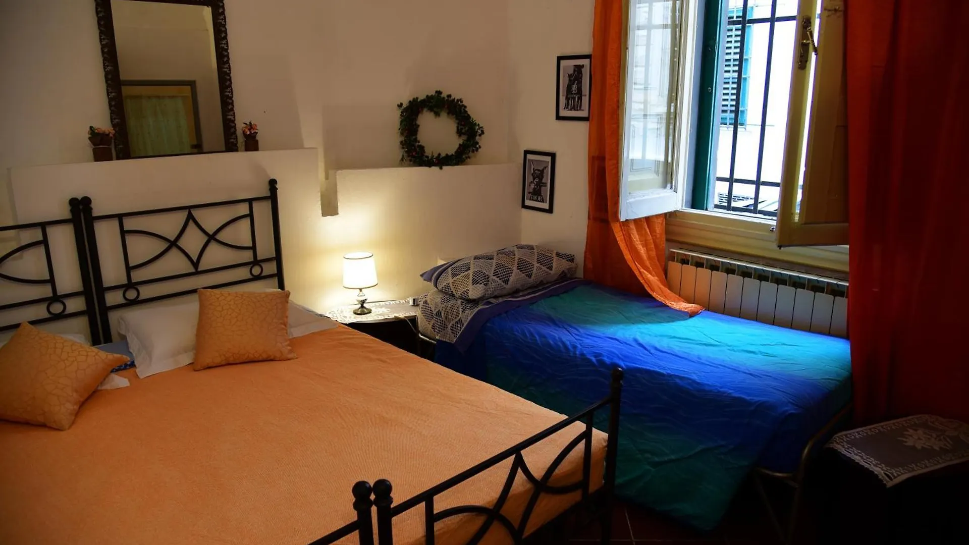 Il Segreto Di Via Laura - House In Florence Apartment